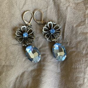 Dangle earrings